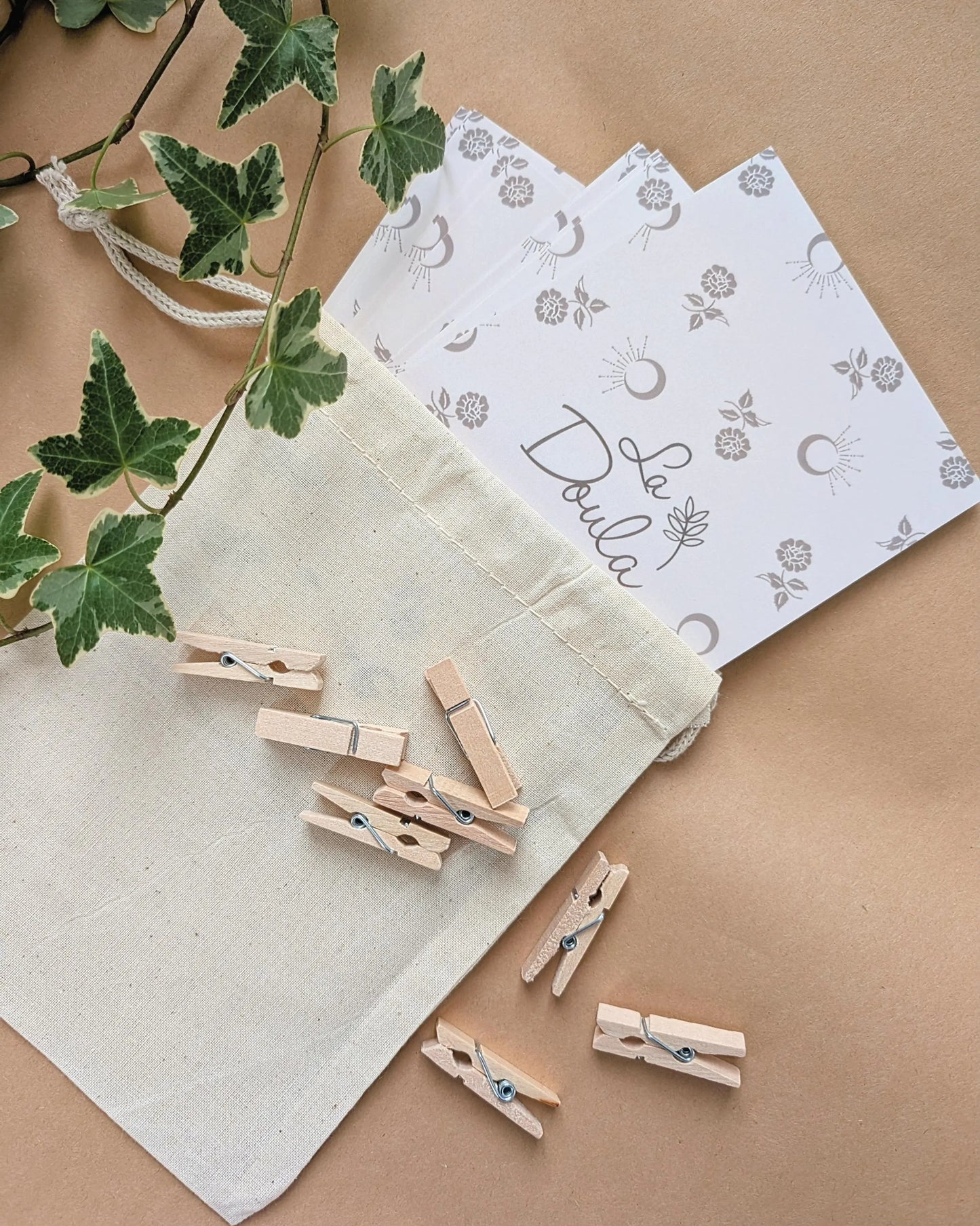 Cartes d'affirmations pour l'enfantement